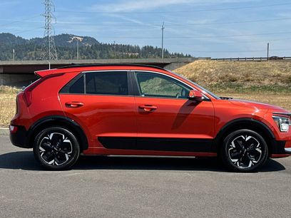 Used 2023 Kia Niro Wind