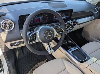 Used 2026 Mercedes-Benz GLB 250 video 3