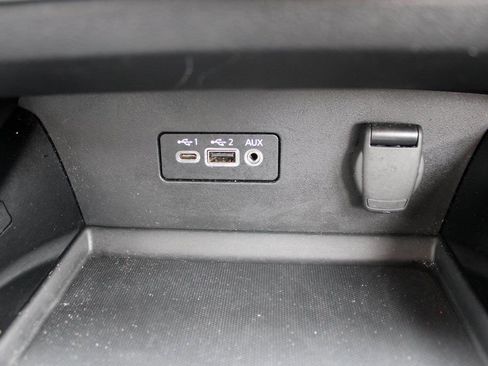 Used 2024 Nissan Altima 2.5 SV image 24