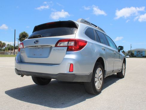 Used 2016 Subaru Outback 2.5i Premium AWD/4WD image 27