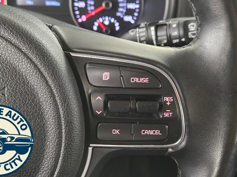 Used 2017 Kia Sportage EX w/ EX Technology Package FWD image 14