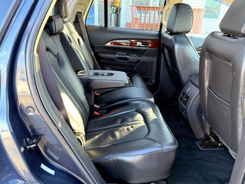 Used 2014 Lincoln MKX AWD w/ Equipment Group 102A image 43