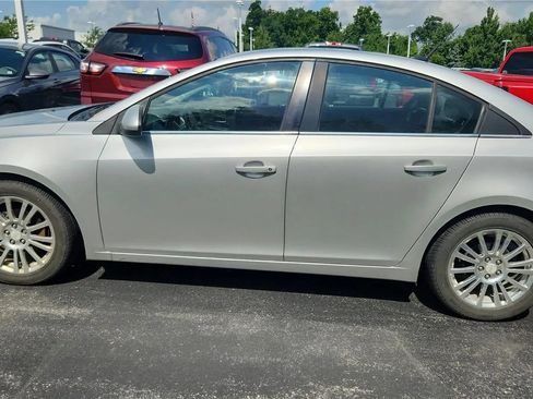 Used 2013 Chevrolet Cruze Eco FWD image 5