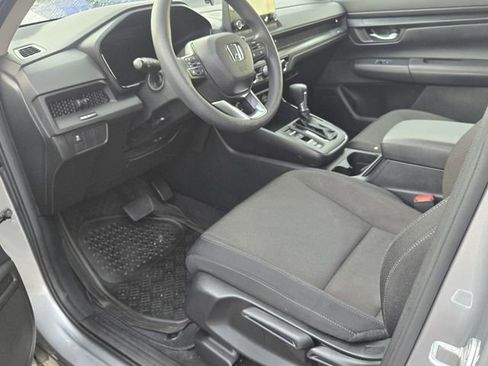Used 2023 Honda CR-V LX image 10