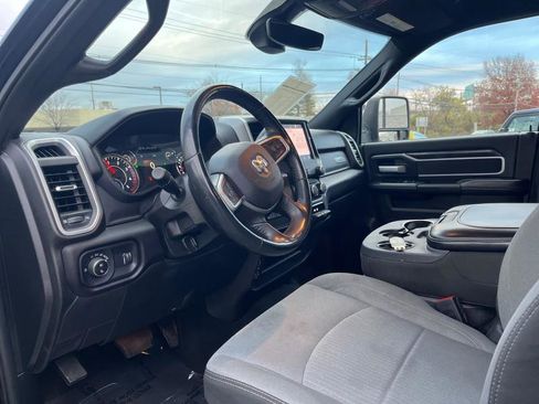Used 2024 RAM 2500 Big Horn image 12
