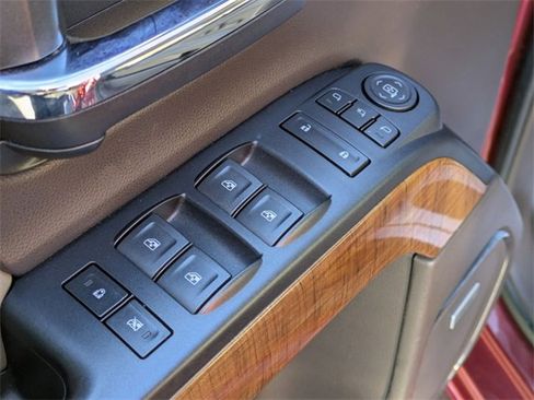 Used 2018 GMC Sierra 1500 SLT image 14