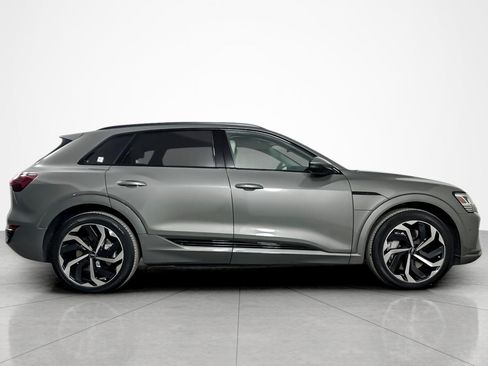 Used 2024 Audi Q8 e-tron Premium Plus w/ Premium Plus Package AWD/4WD image 6