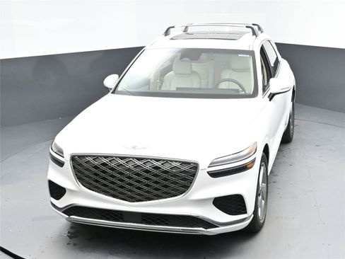New 2026 Genesis GV70 2.5T Select image 9