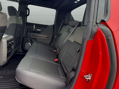 New 2025 GMC Hummer EV 3X w/ LPO, Illumination Package AWD/4WD image 13