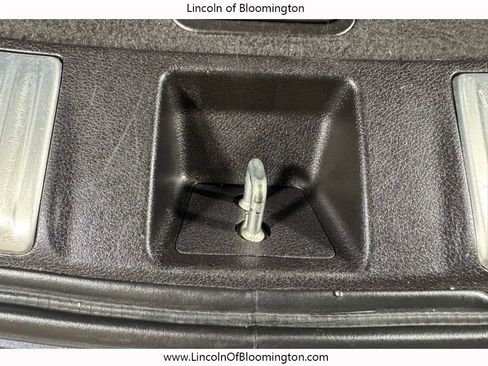 Used 2016 Acura MDX SH-AWD image 23