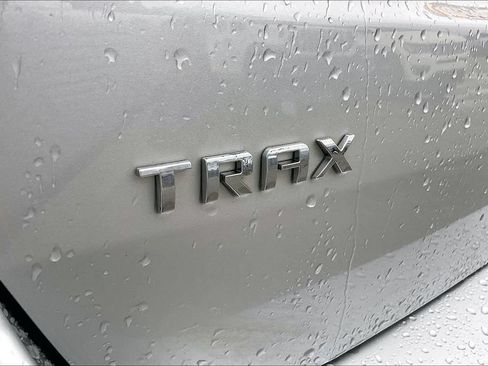 Used 2022 Chevrolet Trax LS w/ Tint and Cruise Package FWD image 21