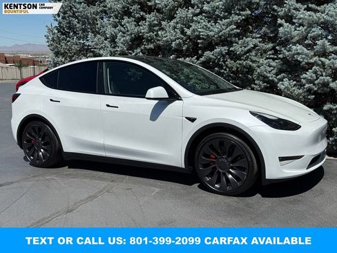 Used 2024 Tesla Model Y Performance AWD/4WD image 11