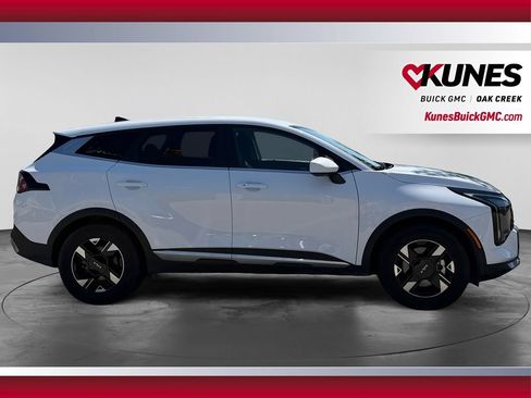 Used 2026 Kia Sportage LX FWD image 12