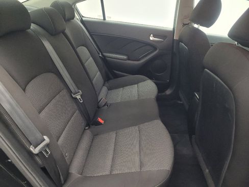 Used 2017 Kia Forte LX FWD image 19