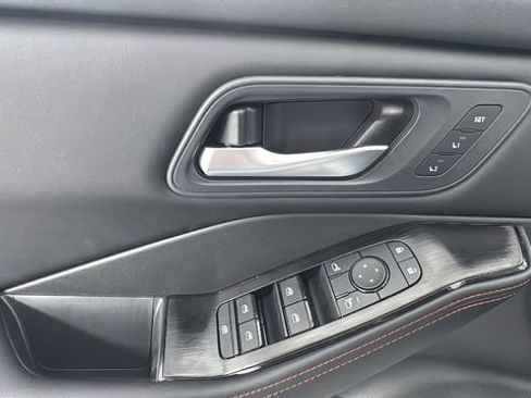 New 2026 Nissan Rogue SV image 20