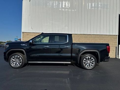 Used 2023 GMC Sierra 1500 Denali w/ Denali Reserve Package AWD/4WD image 8