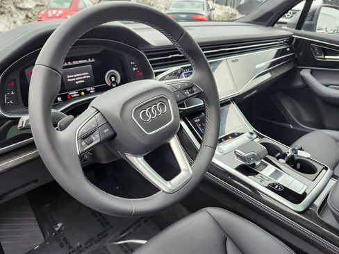 Certified 2025 Audi Q7 3.0T Premium Plus w/ Premium Plus Package AWD/4WD image 7