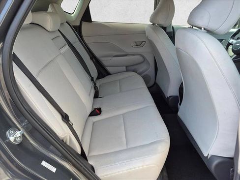 Used 2024 Hyundai Kona SEL FWD image 18
