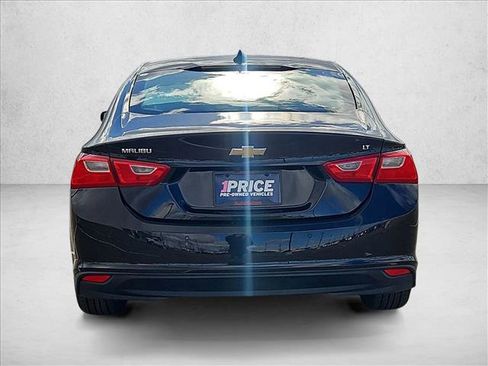 Used 2025 Chevrolet Malibu LT image 7