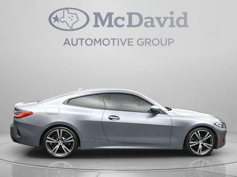 Used 2022 BMW 430i Coupe w/ Convenience Package RWD image 9