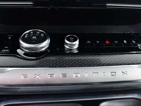 New 2027 Ford Expedition Max Platinum w/ Stealth Performance Package AWD/4WD image 30