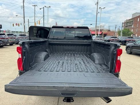 Used 2022 Chevrolet Silverado 2500 High Country w/ LPO, Dark Essentials Package AWD/4WD image 10