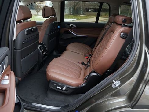 Used 2026 BMW X7 xDrive40i image 31