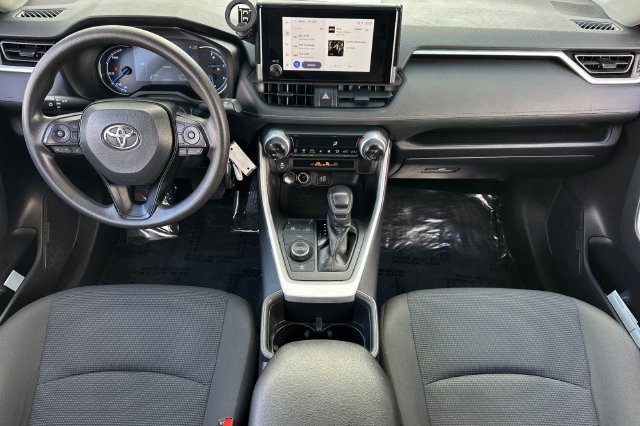Certified 2024 Toyota RAV4 LE AWD/4WD image 17