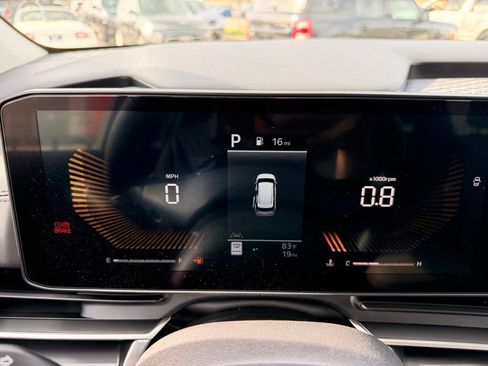New 2026 Kia Carnival FWD image 16