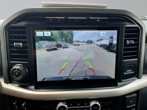 Used 2021 Ford F150 XLT w/ Equipment Group 302A High AWD/4WD image 17