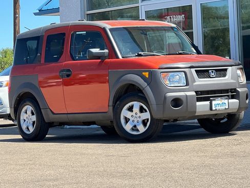 Used 2004 Honda Element EX image 2