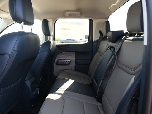 New 2026 Ford Maverick Lariat AWD/4WD image 12