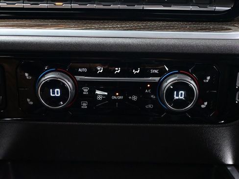 Used 2025 Chevrolet Silverado 1500 LT Trail Boss w/ Convenience Package II image 27