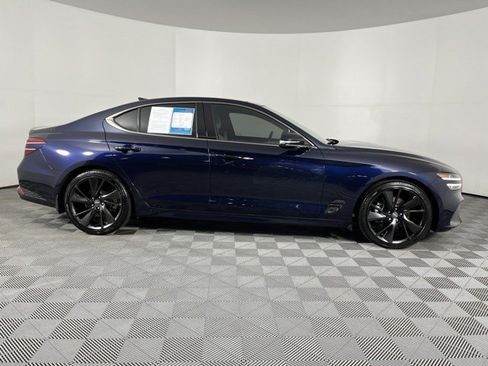 Used 2023 Genesis G70 2.0T w/ Sport Prestige Package RWD image 9