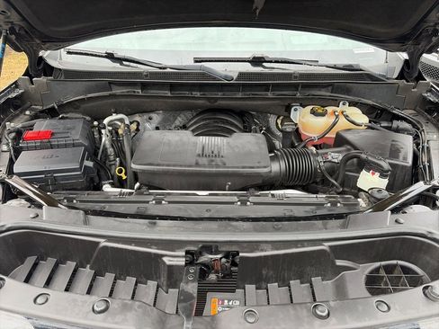 Used 2022 GMC Yukon XL Denali image 32