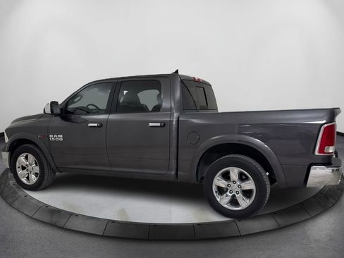 Used 2018 RAM 1500 Laramie w/ Convenience Group image 7