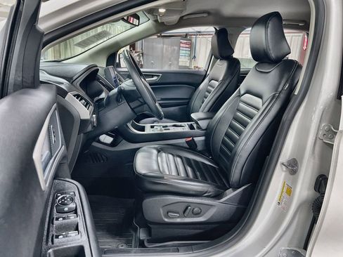 Used 2024 Ford Edge SEL w/ Convenience Package AWD/4WD image 12