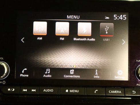 Used 2022 Nissan Pathfinder SV image 32