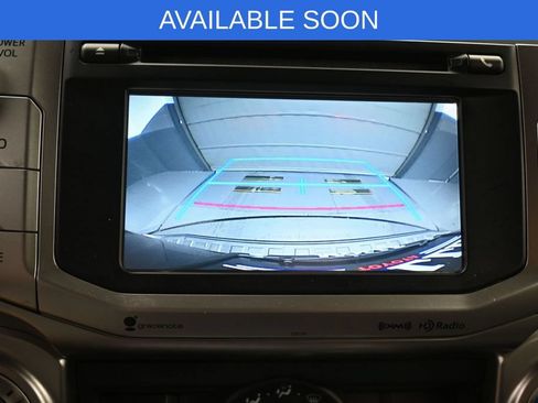 Used 2017 Toyota 4Runner SR5 Premium w/ Convenience Package AWD/4WD image 21