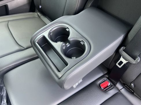 New 2026 Nissan Pathfinder SL FWD image 17