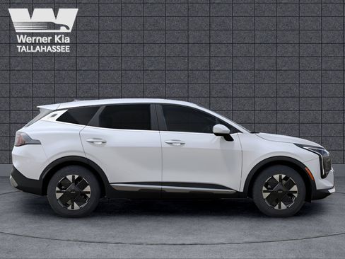 New 2026 Kia Sportage LX image 7