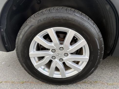 Used 2019 Honda Pilot LX image 13