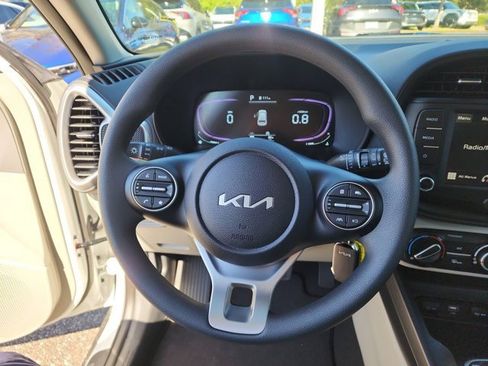 New 2025 Kia Soul LX w/ LX Technology Package image 24