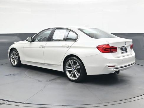 Used 2017 BMW 330i Sedan RWD image 6
