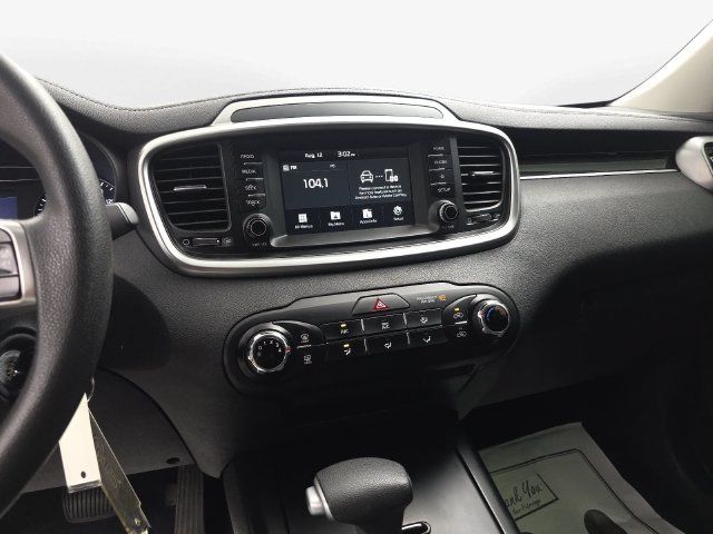 Used 2020 Kia Sorento FWD V6 image 20