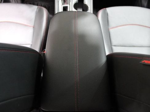 Used 2023 Chevrolet Equinox RS w/ RS Leather Package AWD/4WD image 30