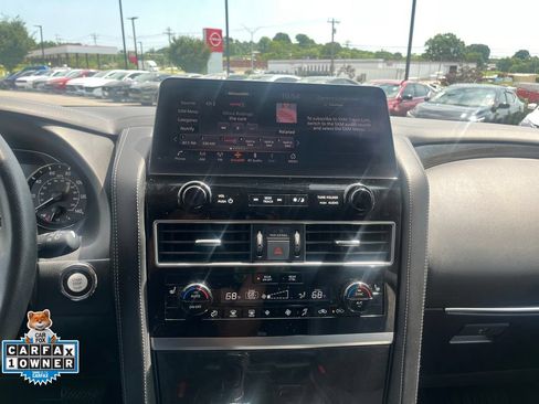 Used 2024 INFINITI QX80 Luxe AWD/4WD image 19