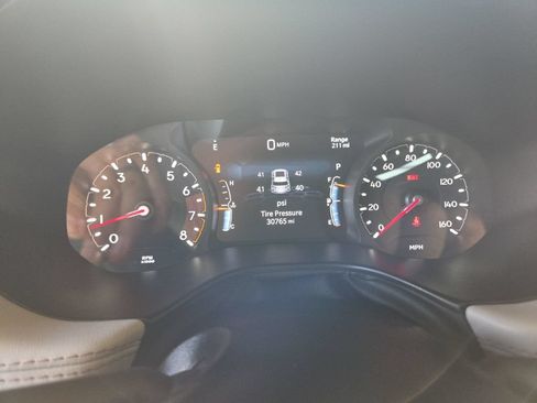 Used 2025 Jeep Compass Limited AWD/4WD image 2
