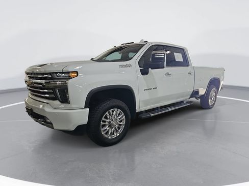 Used 2020 Chevrolet Silverado 2500 High Country w/ Z71 Off-Road Package AWD/4WD image 9