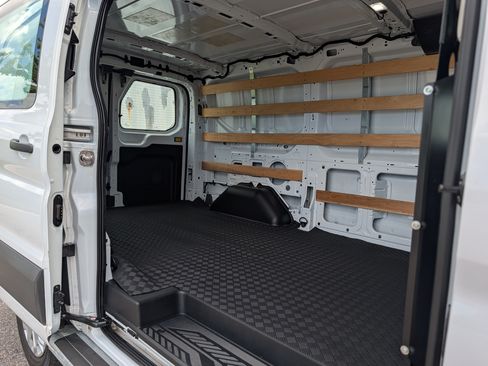 Used 2025 Ford Transit 250 Low Roof w/ Exterior Upgrade Package RWD image 17